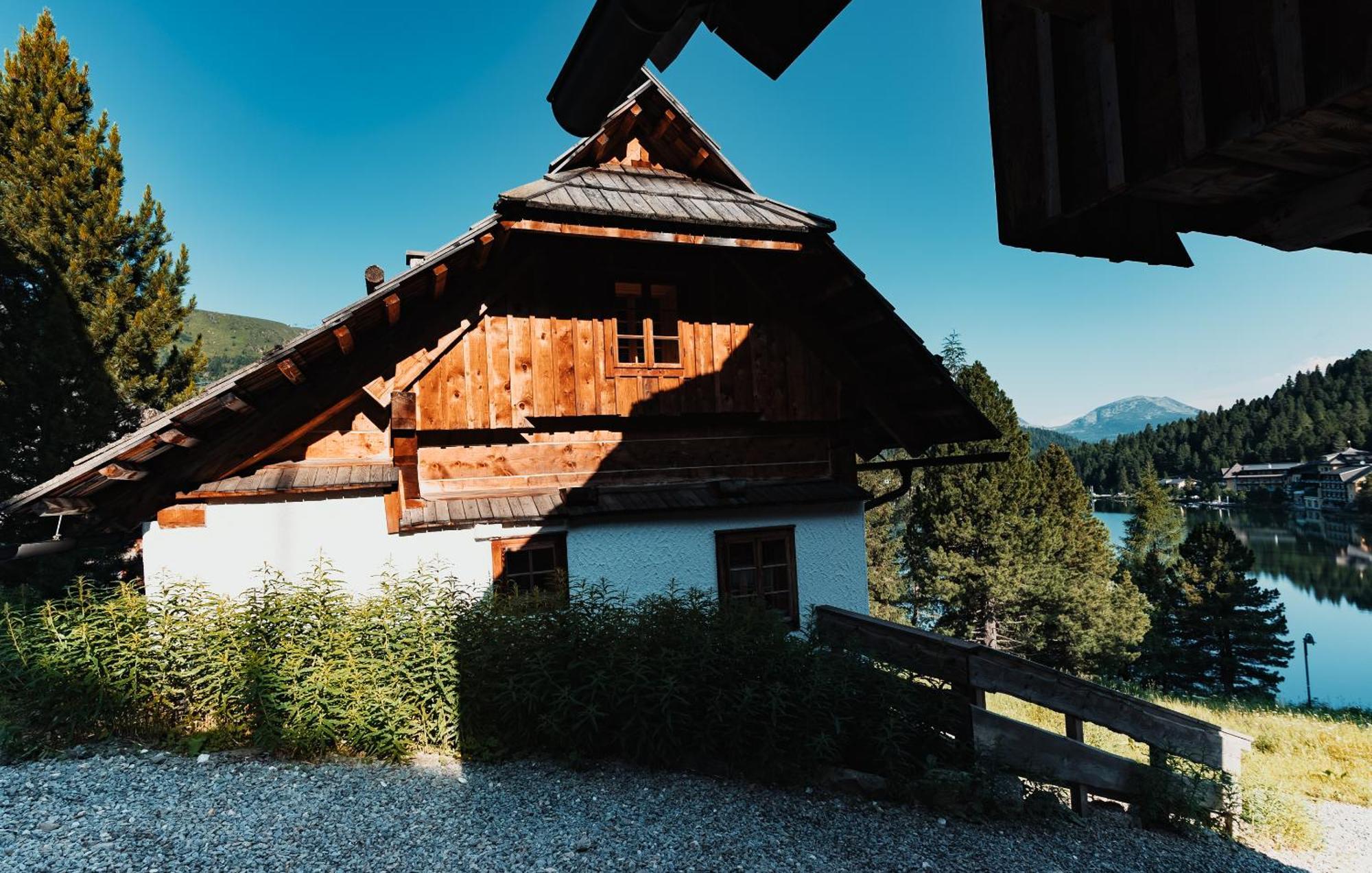 Mei Zeit Huettendorf Turracher Hoehe Luaran gambar