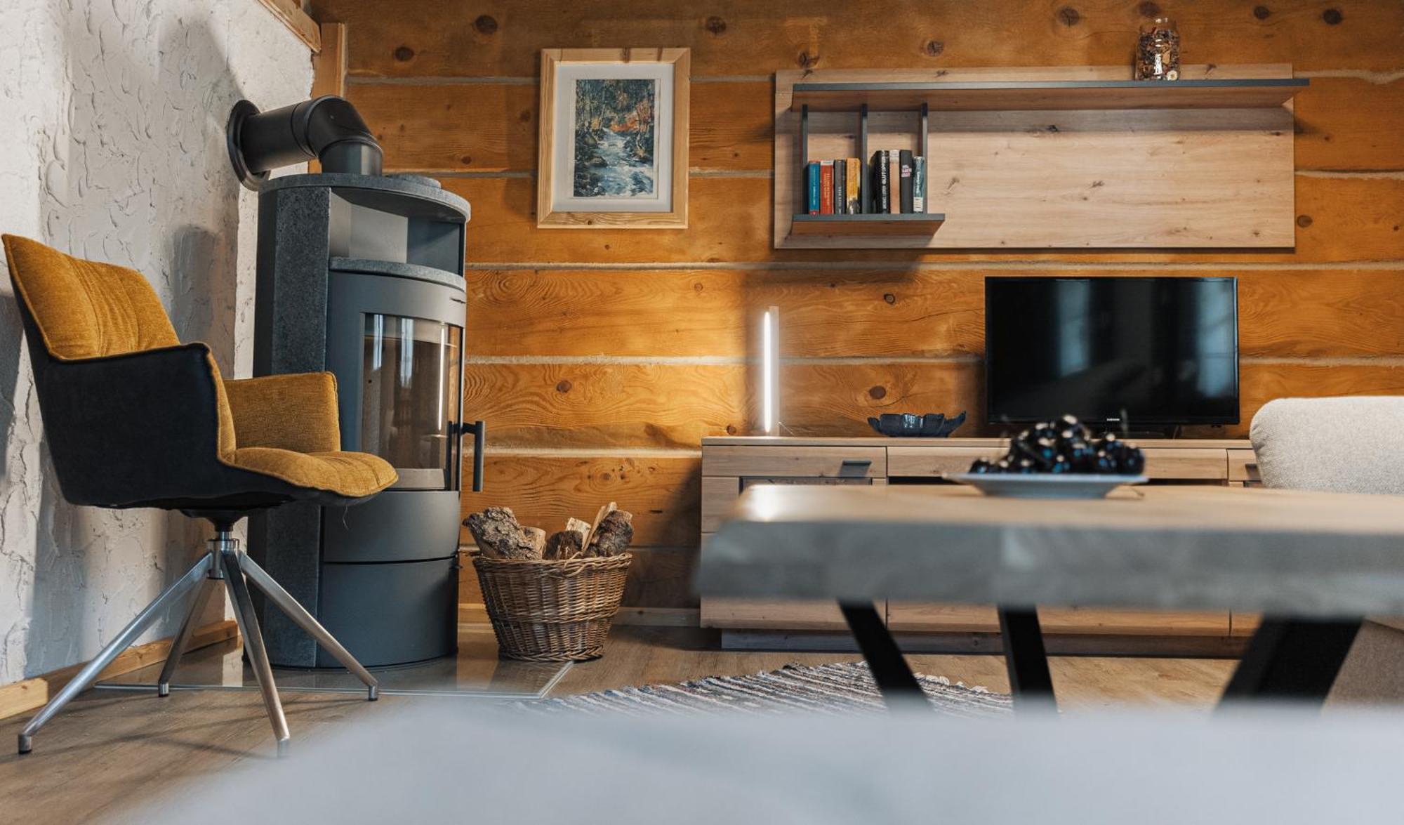 Mei Zeit Huettendorf Turracher Hoehe Luaran gambar